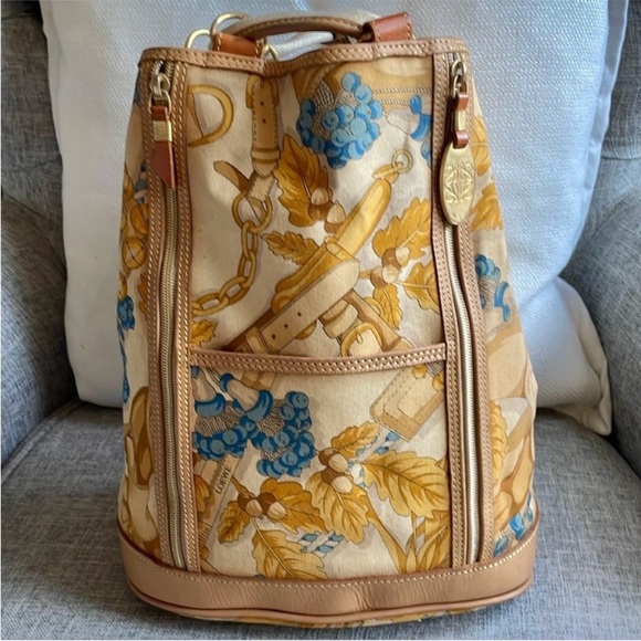 Loewe Handbags - Loewe drawstring backpack leather and canvas
